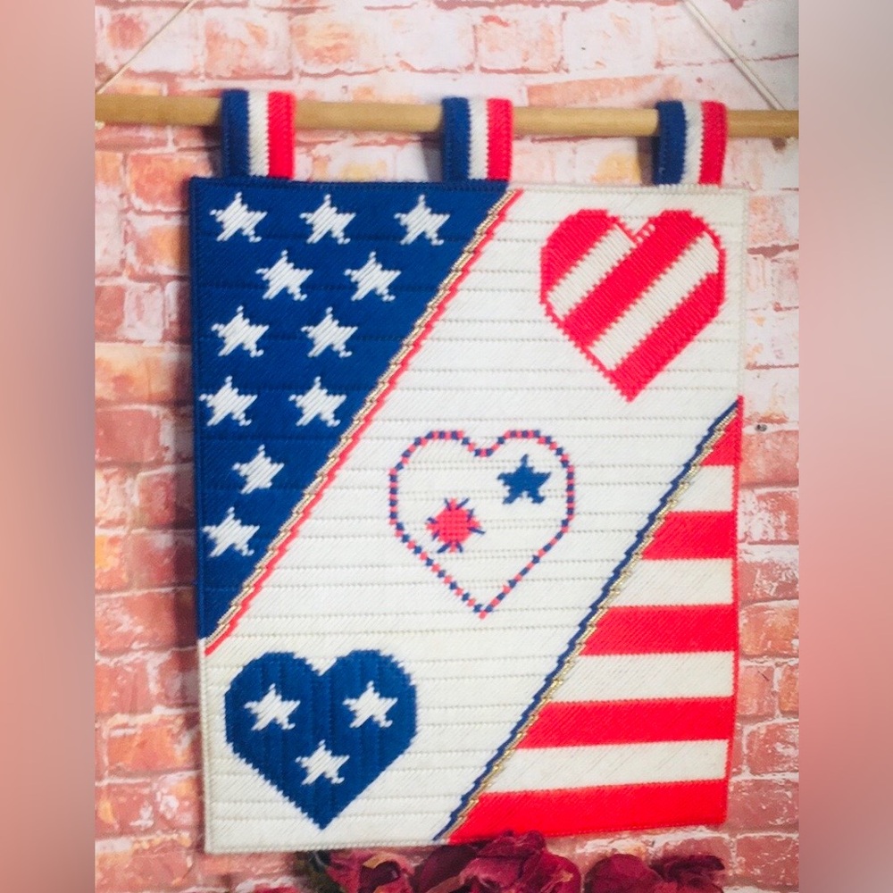 Vintage Handmade Patriotic Heart American Flag Needlepoint Wall Hanging - Picture 1 of 8